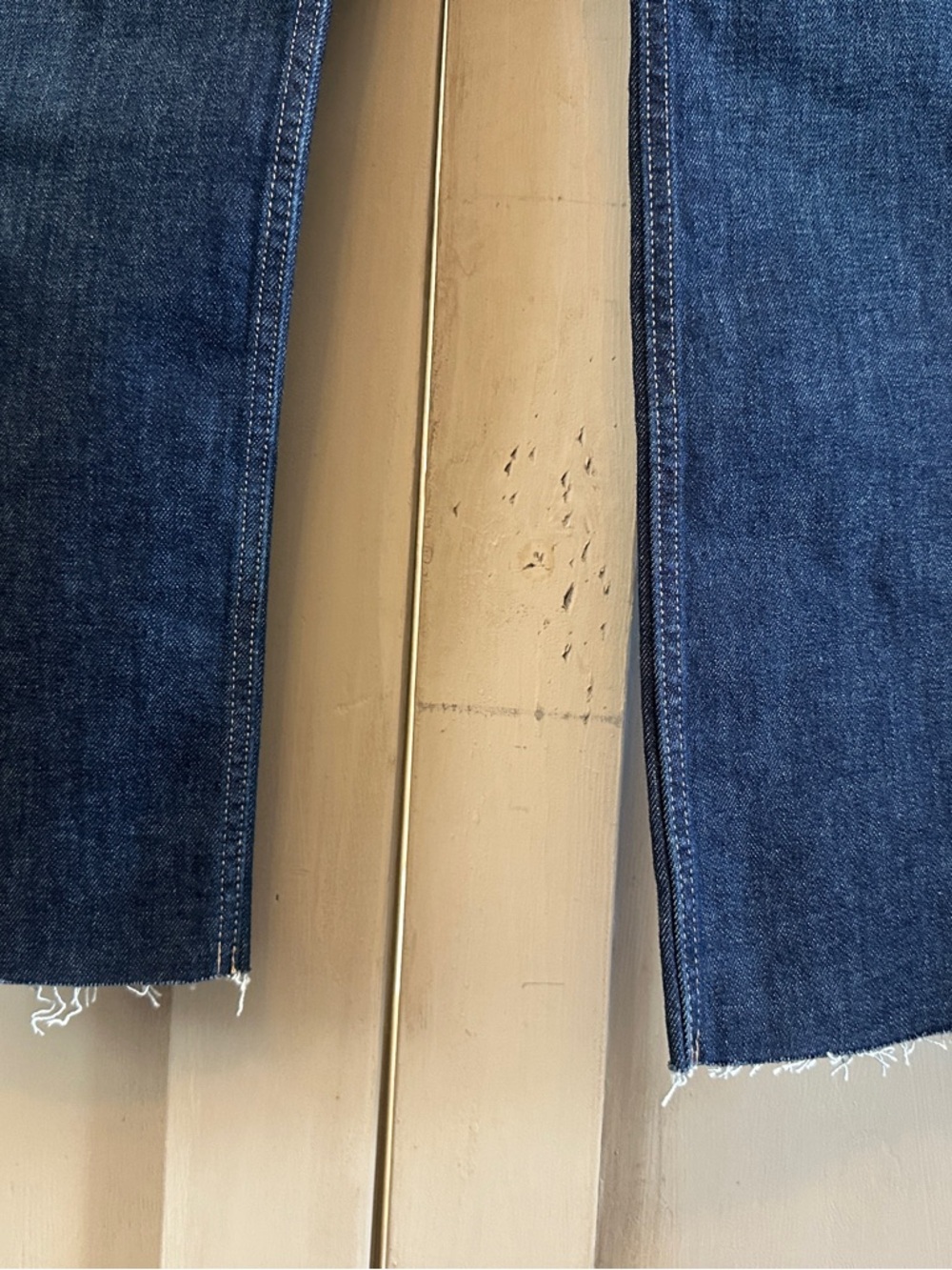Everlane Dark Blue Cropped Ankle Jeans - Picture 5 of 10